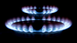 Calo delle tariffe gas e luce: quasi 70€ di risparmio per quest’anno